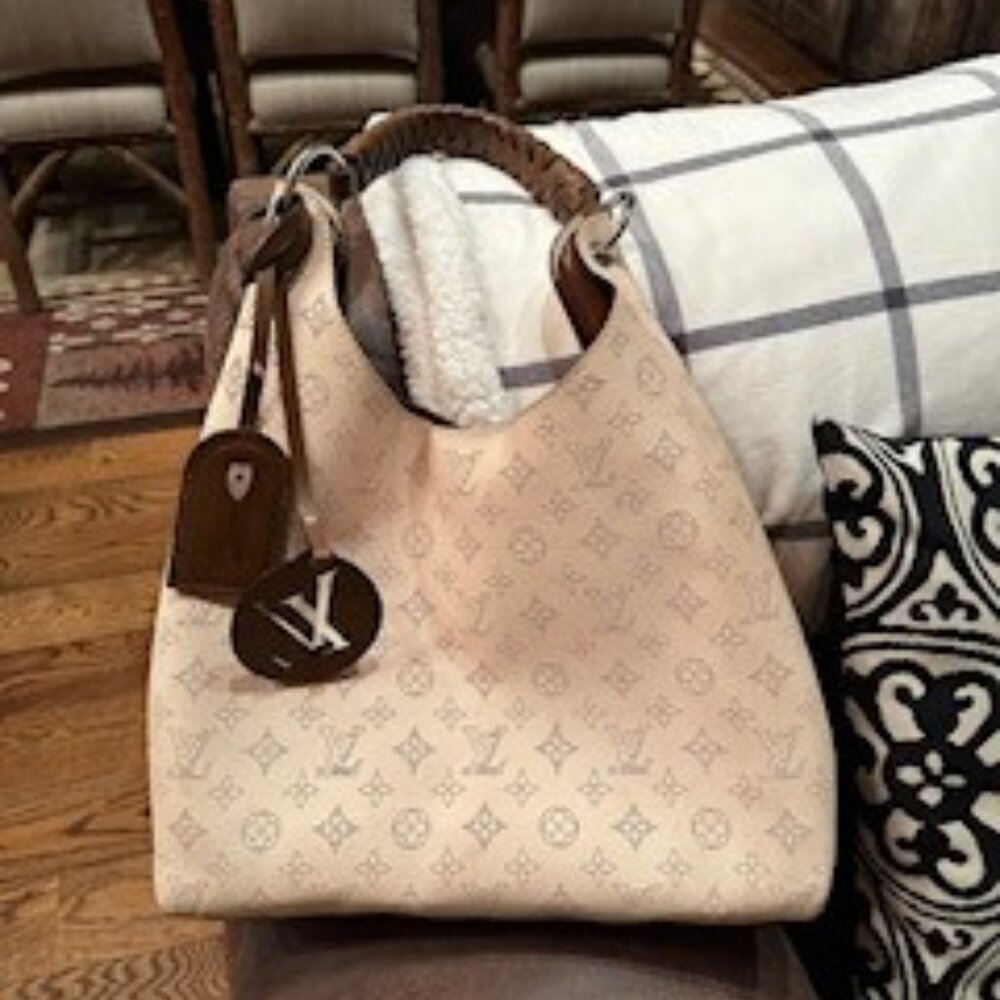 Louis Vuitton Cream and Brown Shoulder Bag